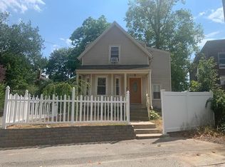 36 Chauncey St, Dedham, MA 02026