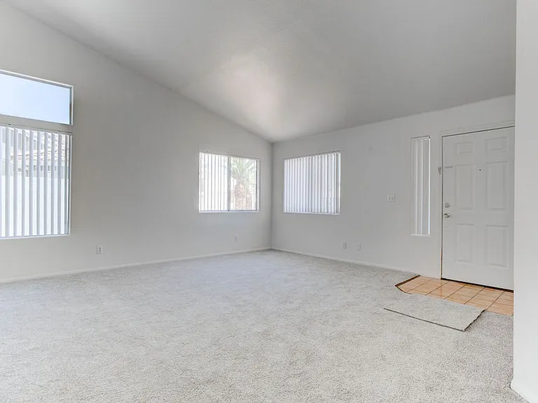 4579 Canna Dr — Photo 6