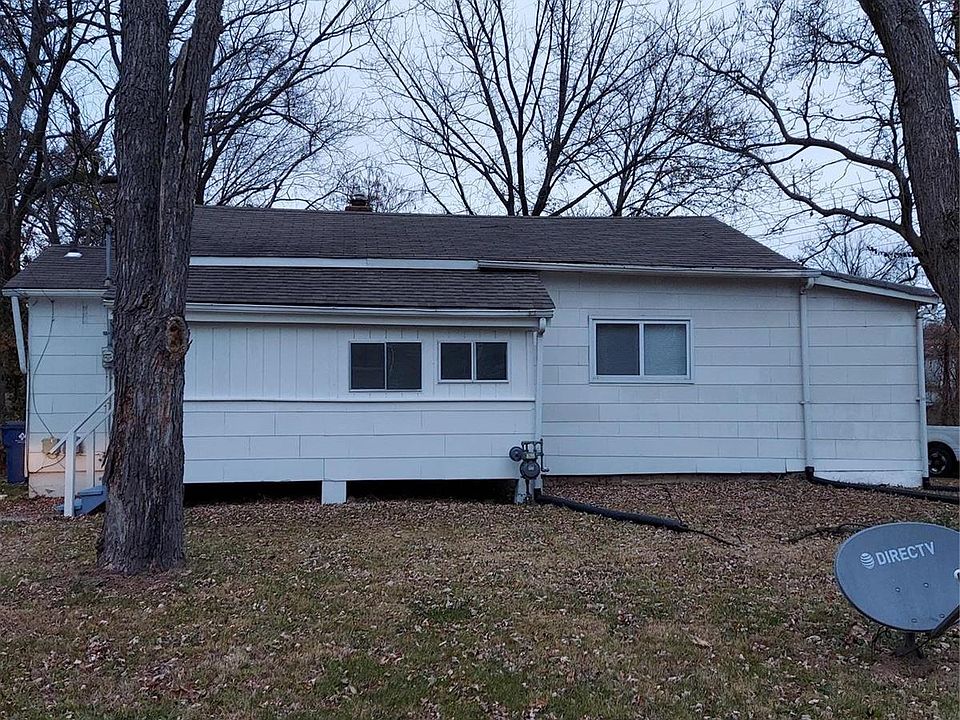 1st image of 8033 Winfield Ave