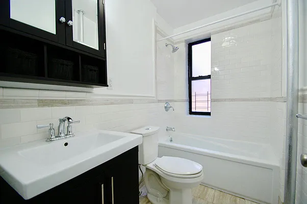 Rented by Bohemia Realty Group | media 8