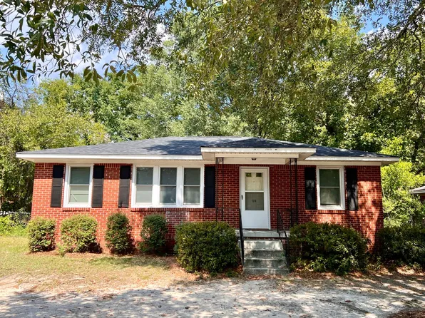 1210 Decatur St, Cayce, SC 29033