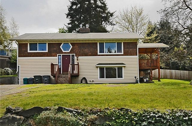 1st image of 6726 182nd St SW