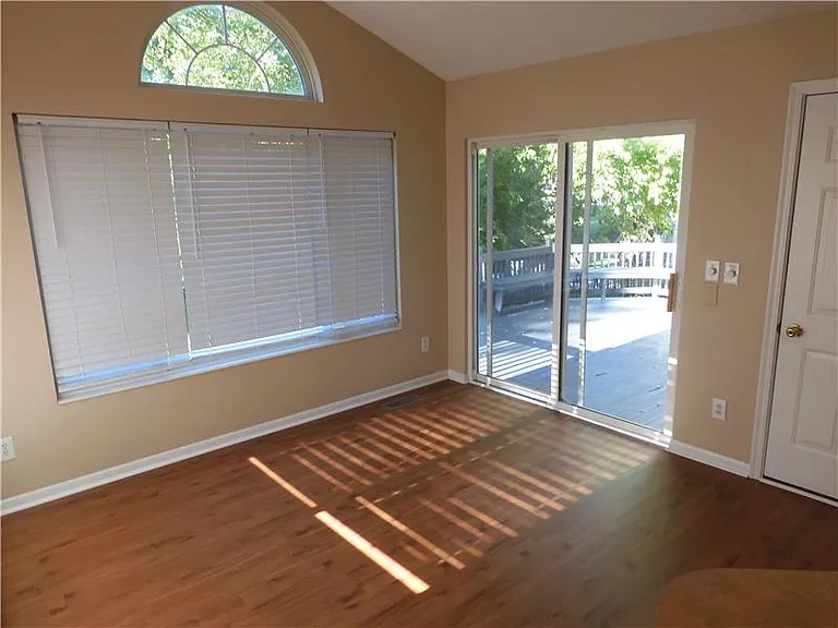 1681 Colonade Dr — Photo 11