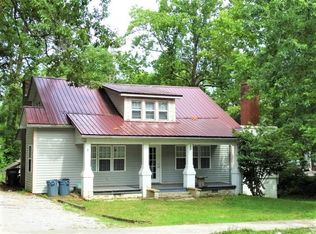 233 Cherry Ave, Cookeville, TN 38501