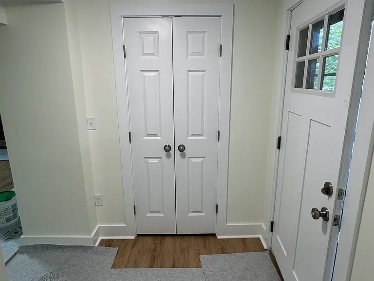 Foyer ((6 x 7)