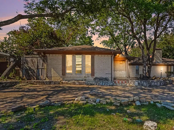 13361 Kit Ln, Dallas, TX 75240