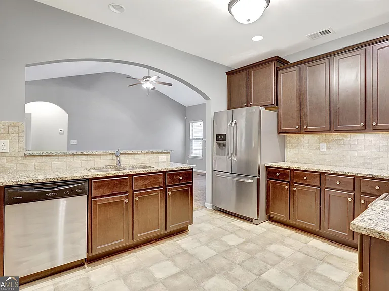 630 Hope Way — Photo 14