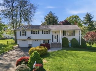 31 Fox Hill Rd, Fairfield Twp., NJ 07004