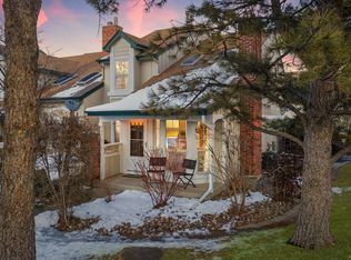 983 S Evanston Cir, Aurora, CO 80012