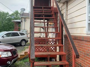 98 Strawberry Aly, Middleburg, PA 17842