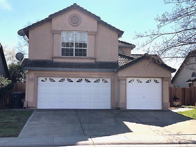 1st image of 3356 Chapelle Dr