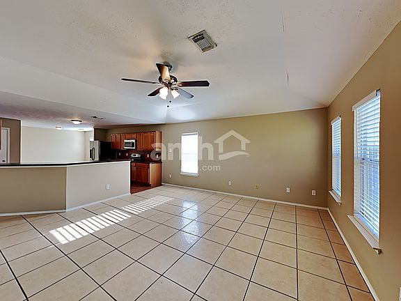 4th image of 7710 Eldergrove Ln
