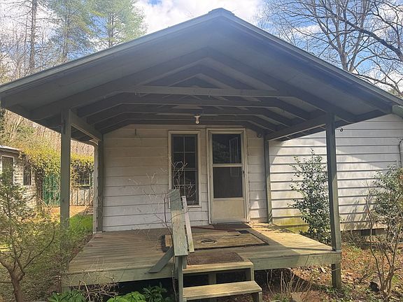 2nd image of 671 Greasy Creek Rd