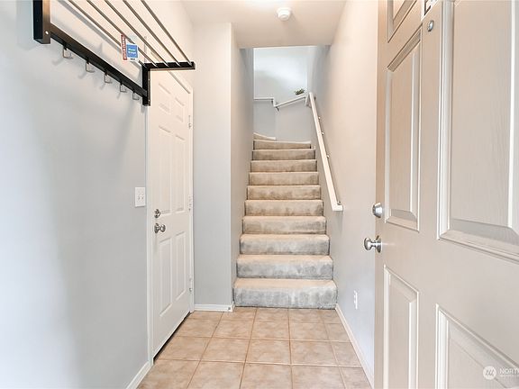 4th image of 21507 42nd Avenue S #E4
