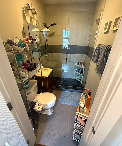 919 N Damen Ave #2R — Photo 3