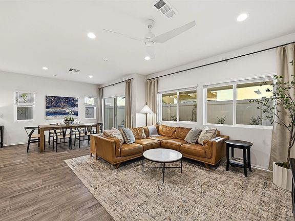 3rd image of 5616 Daybreak Way