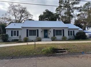 110 Westmont Dr, Dothan, AL 36301