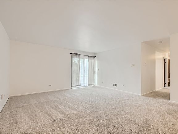 3rd image of 7300 Fairview Ave APT 106