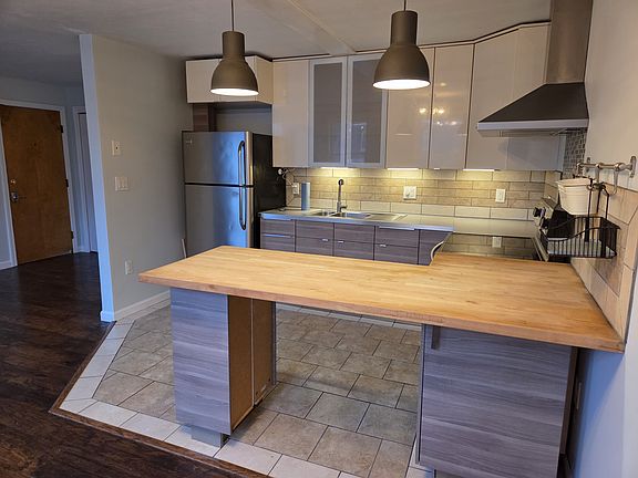 4th image of 100 Islington St APT 5