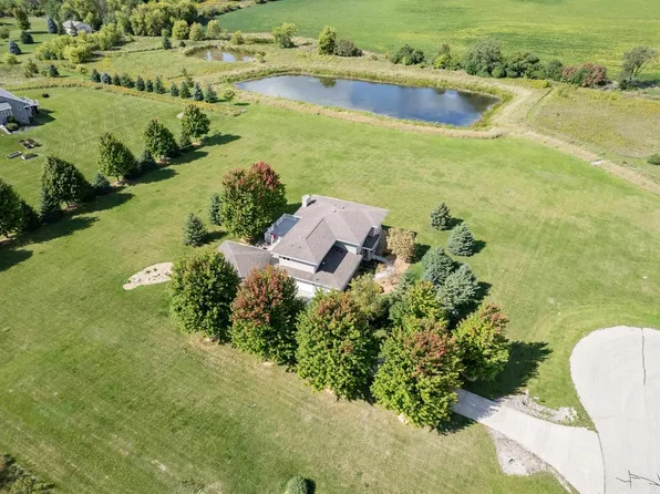 N7077 Fabisch Road, Beaver Dam, WI 53916