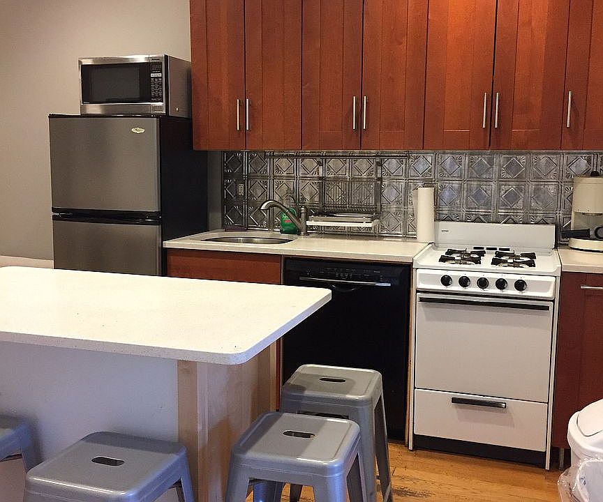 1st image of 694 5th Ave APT 2