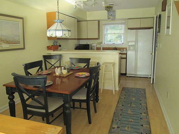 2nd image of 40142 Bunting Ave #21