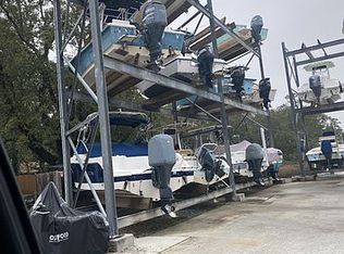 609 Trails End Rd, Wilmington, NC 28409