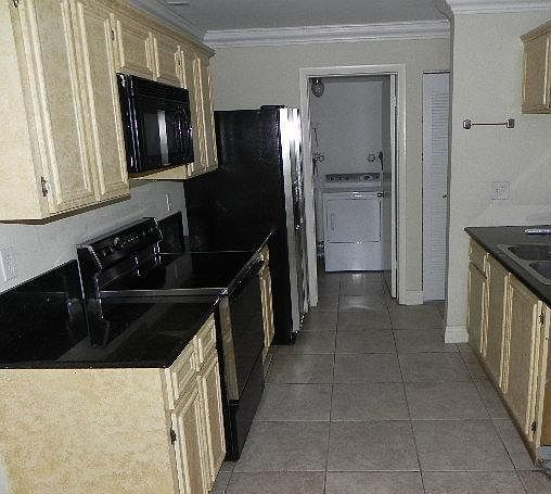 1st image of 301 NW 36th Ave