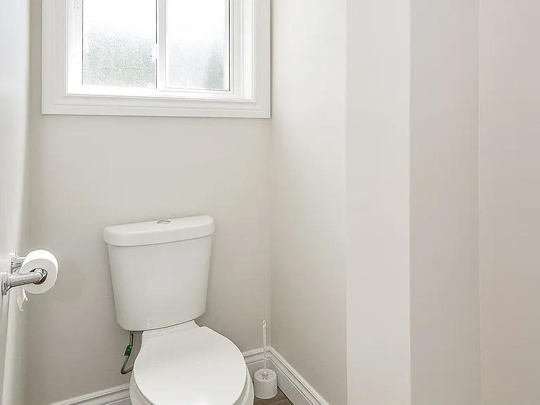 5 Algoma Dr — Photo 18