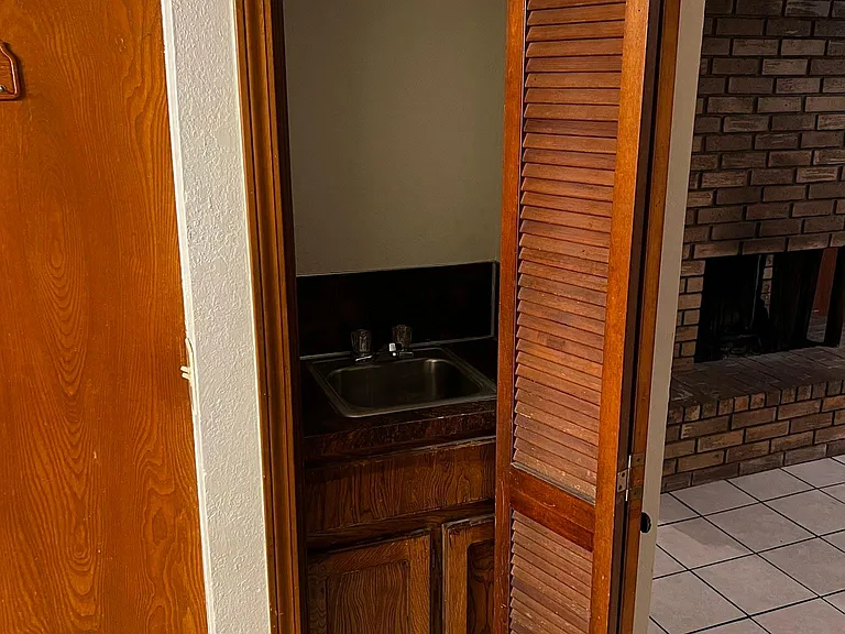 Wet Bar