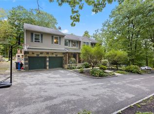 111-40 Acre Mountain Rd, Danbury, CT 06811