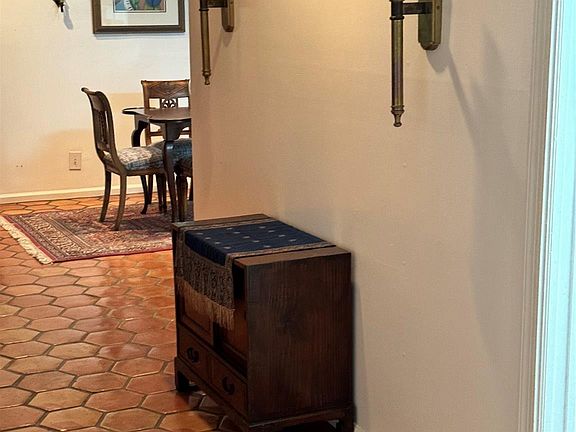 4th image of 1023 E Cypress Drive #1023
