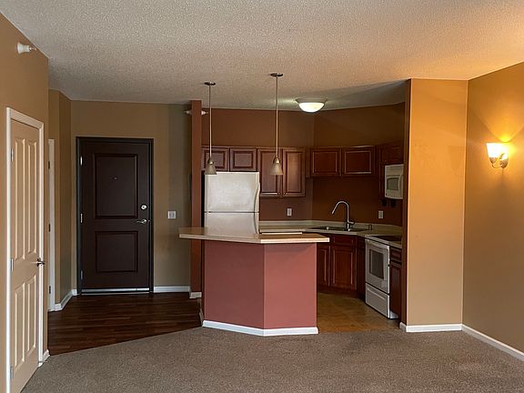 4th image of 649 Old Highway 8 NW APT 147