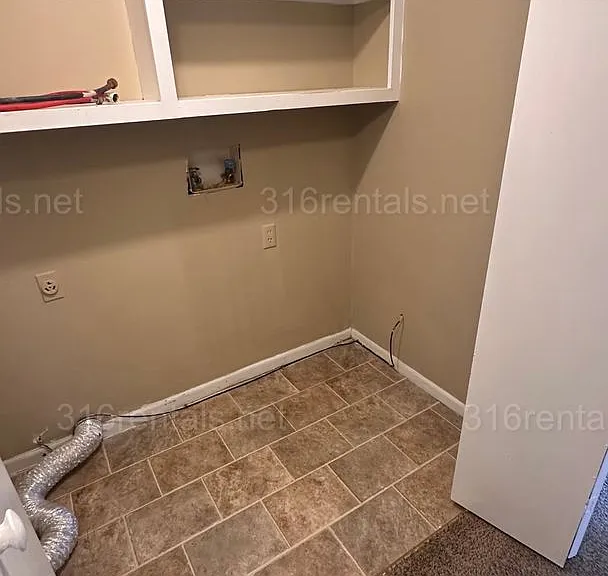 6716 W Par Ln #4 — Photo 11