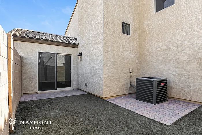 8126 W Agora Ln — Photo 15