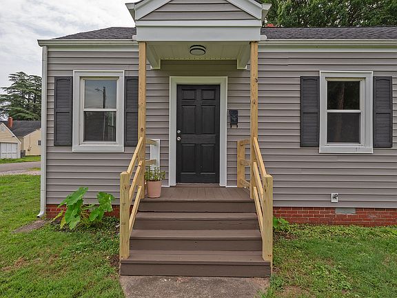 2nd image of 101 S Cedar Ave