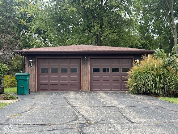 3rd image of 16 Lincoln Ave