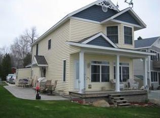 1735 Lakeside Dr, Harbor Beach, MI 48441