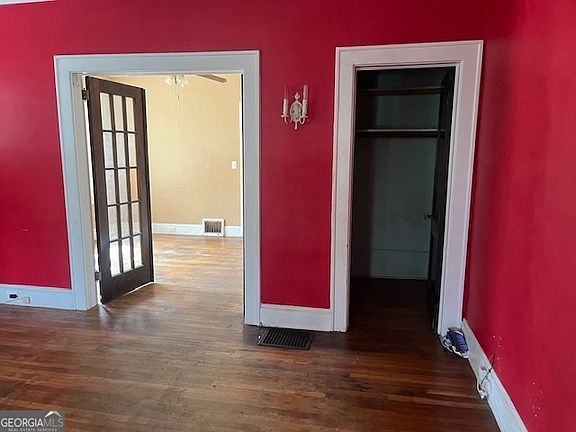 5th image of 235 Mead Rd