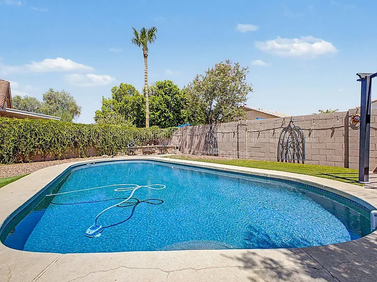 3236 E Hiddenview Dr — Photo 39