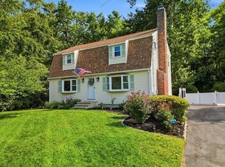 77 Briar Rd, Taunton, MA 02780