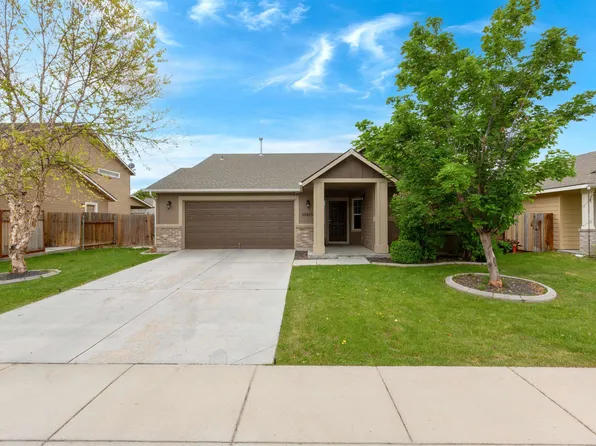 10615 Pipevine Dr, Nampa, ID 83687