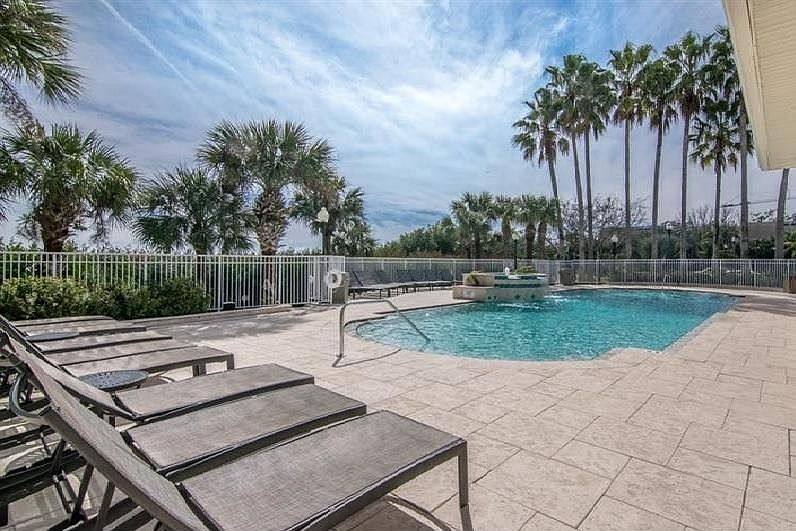1st image of 1212 Bay Club Cir #1212