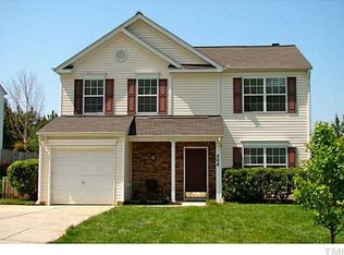 204 Chilmark Ridge Dr, Holly Springs, NC 27540