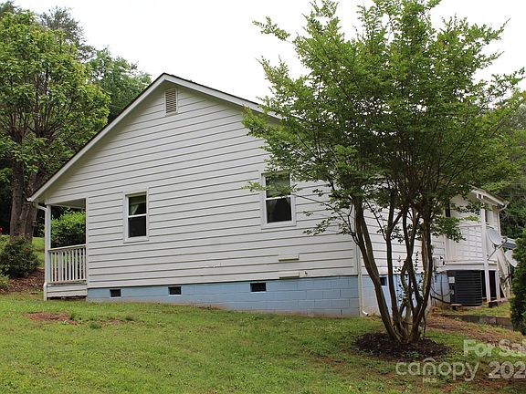 5th image of 2611 Green Haven Cir