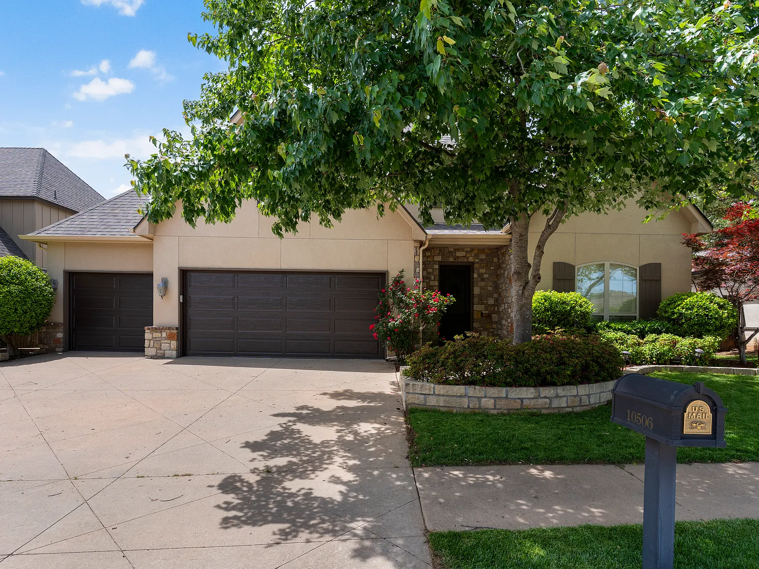4 bed, 3.5 bath, 3507 sqft, $3,395 — Photo 4