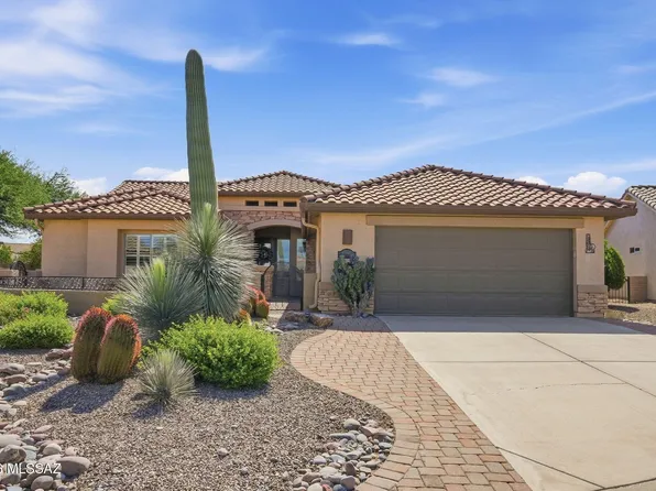2480 E Mayview Dr, Green Valley, AZ 85614