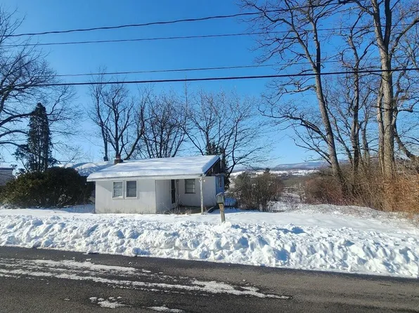 531 Jasmine Ave, Altoona, PA 16602