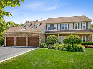 931 Salceda Ct, Mundelein, IL 60060