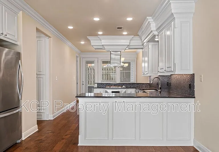 17 Jeffrey Way — Photo 5